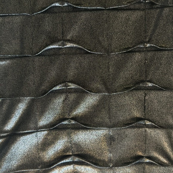 Metallic pewter coloured mini dress. Never worn. - Picture 2 of 3